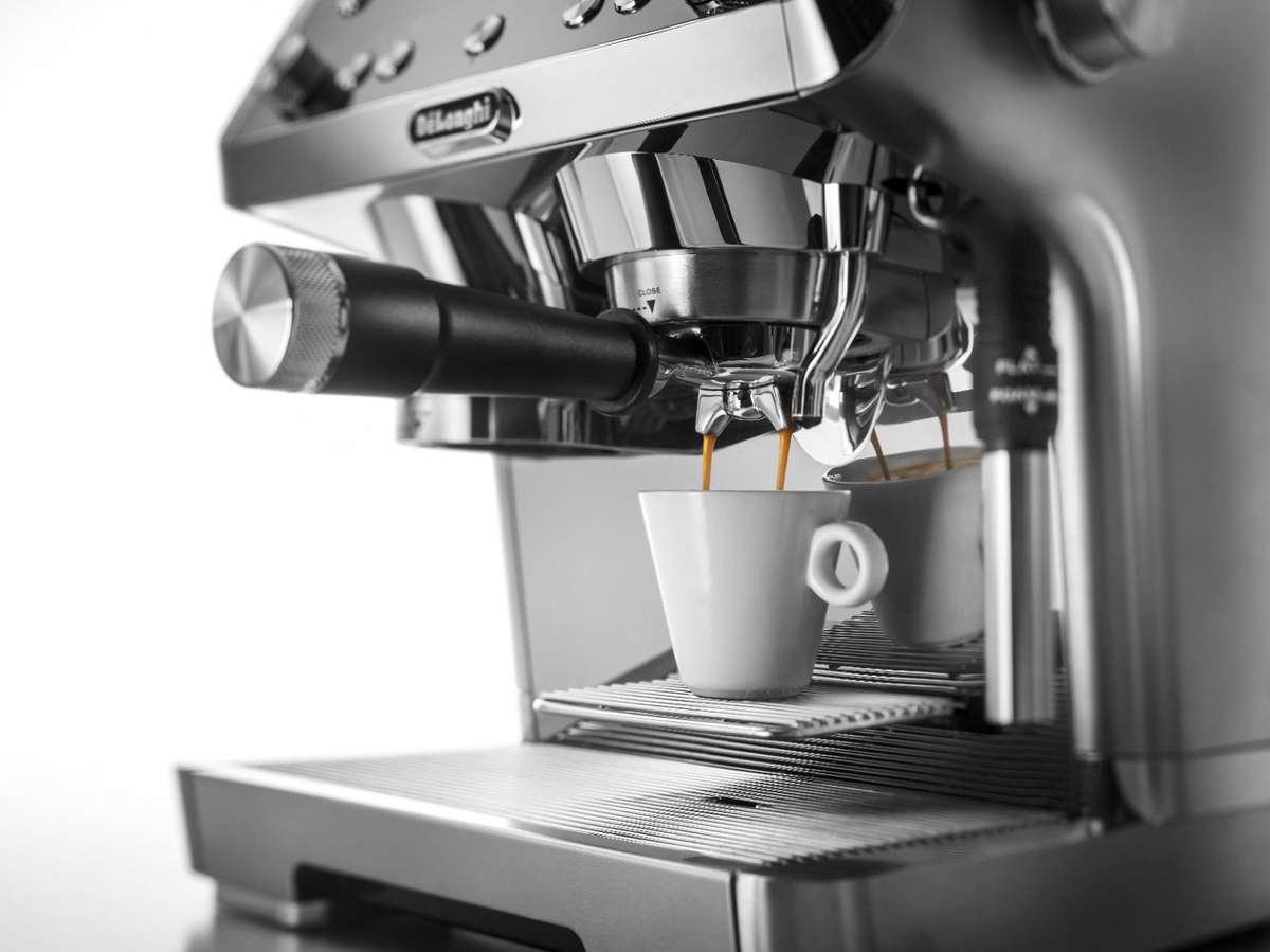 Delonghi La Specialista Coffee Machine